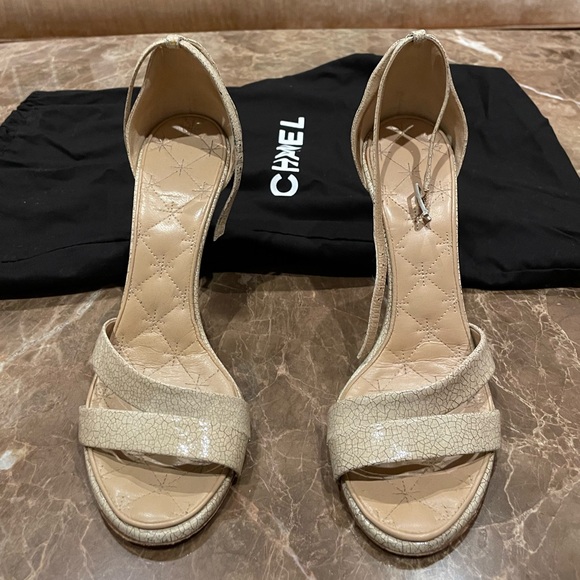 Chanel Vintage Beige Strappy Heels - Picture 2 of 14